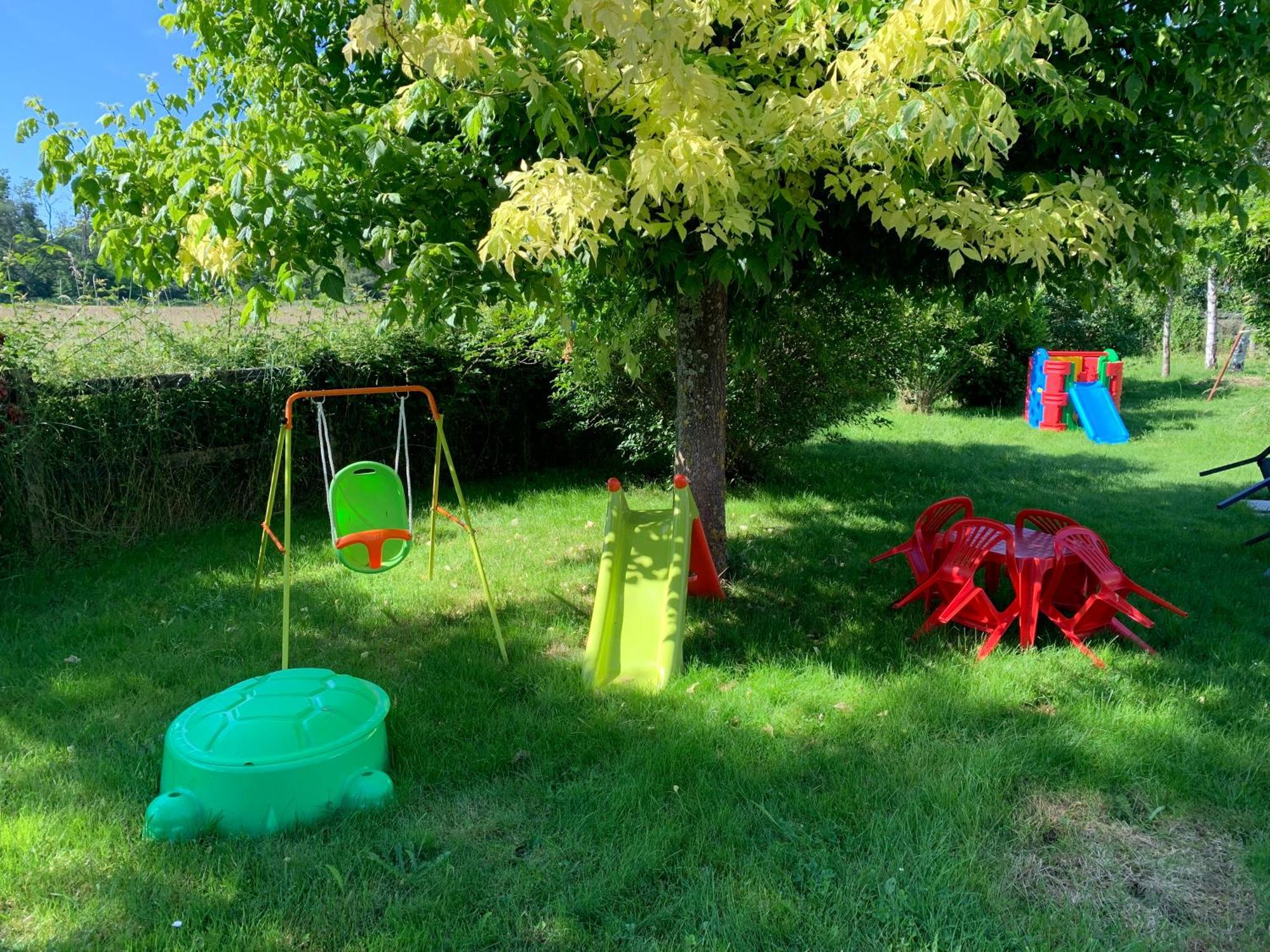 Gite 3 Etoiles Les Gourlines Avec Balneo, Veranda, Piscine Et Garage Avermes Eksteriør billede