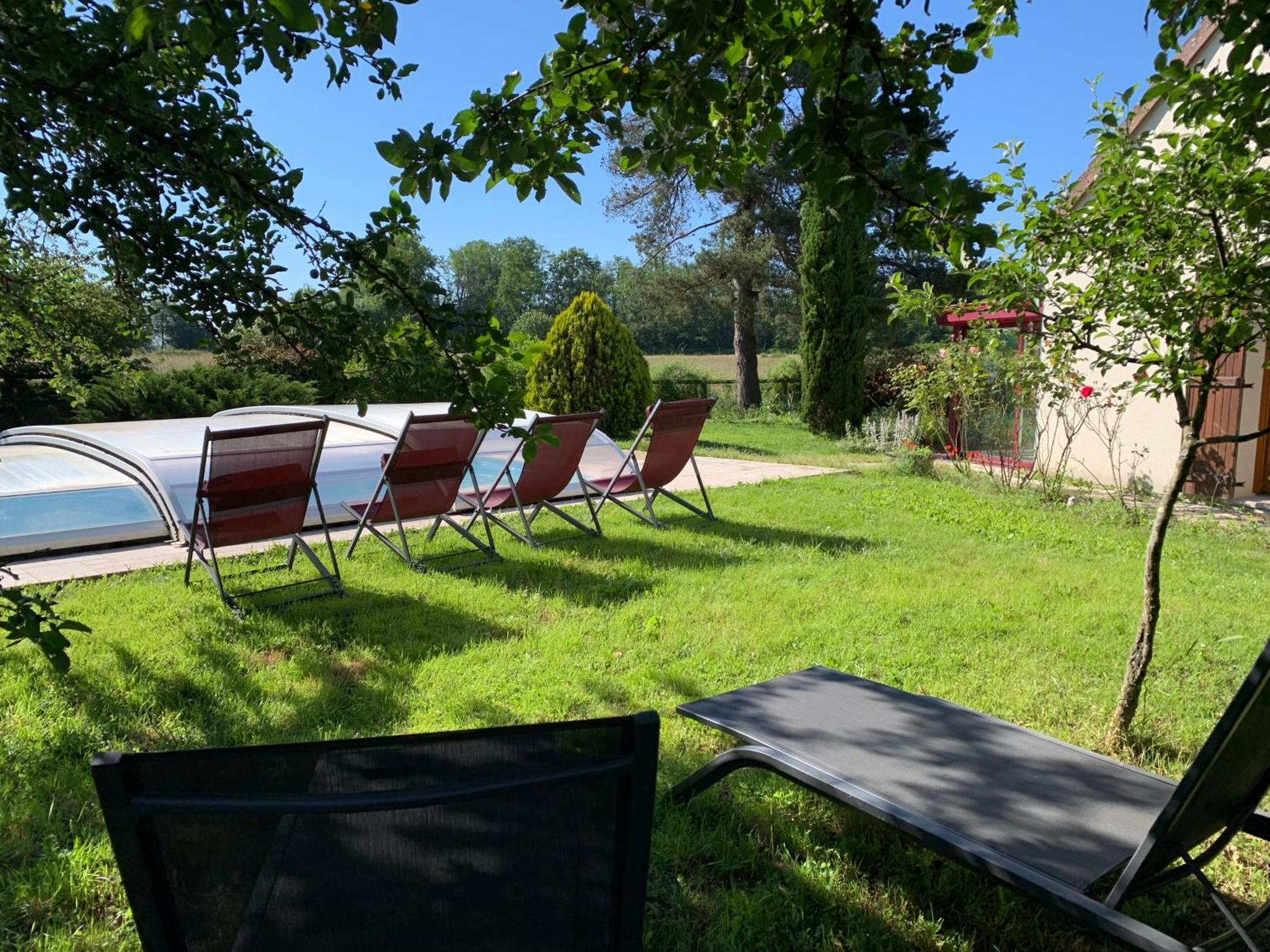 Gite 3 Etoiles Les Gourlines Avec Balneo, Veranda, Piscine Et Garage Avermes Eksteriør billede